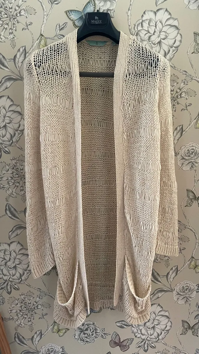 Women’s cardigan - Image 4