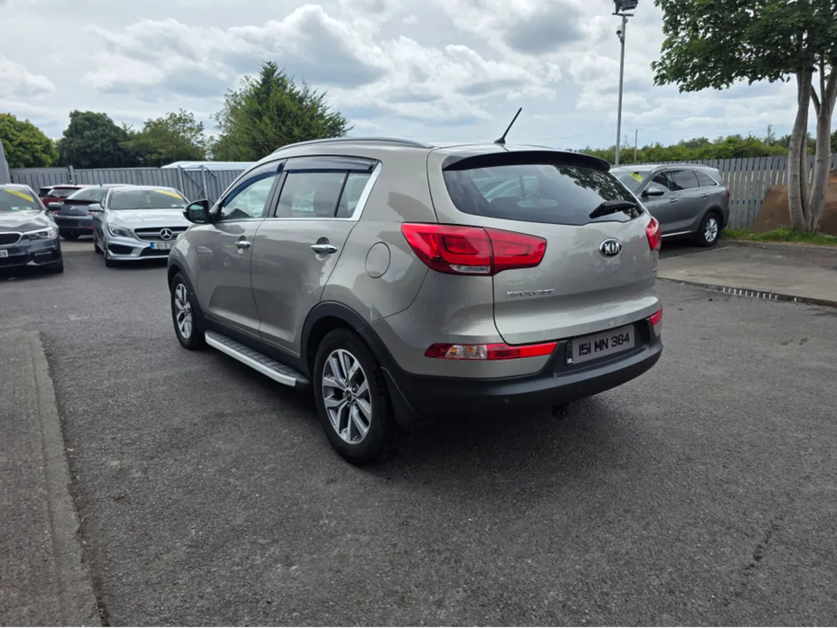 Kia Sportage 1.7 EXLS 4DR - Image 2