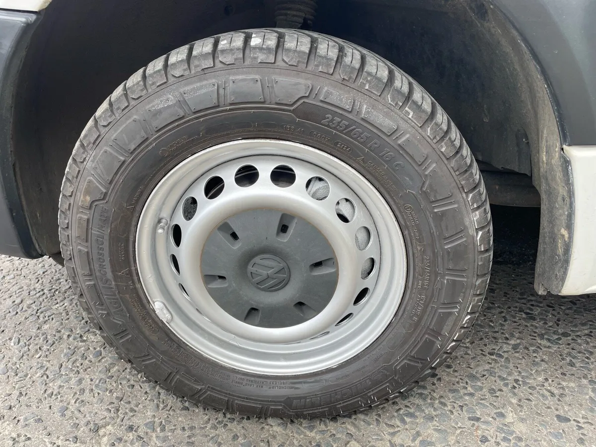 Volkswagen crafter - Image 3