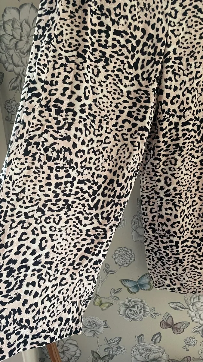 New print trousers 14 - Image 3