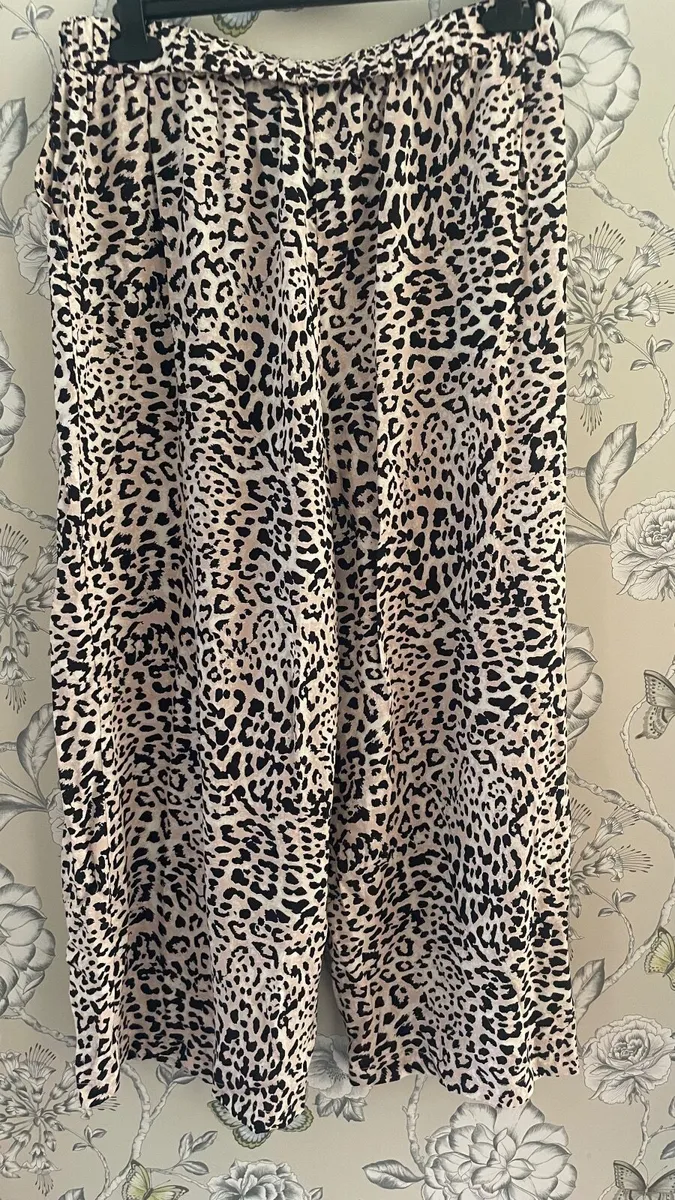 New print trousers 14 - Image 4