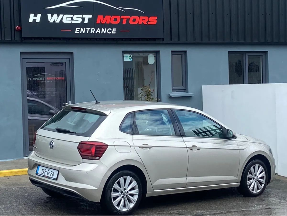 Volkswagen Polo CL 1.6 TDI MANUAL 5SPEED 80HP 5DR - Image 2