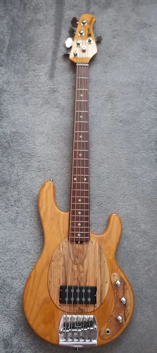 MusicMan 5 string bass
