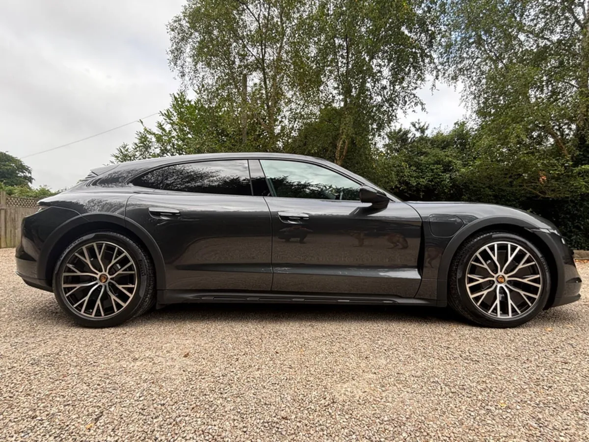 Porsche Taycan *Sale Agreed* 4 CROSS TURISMO - Image 2