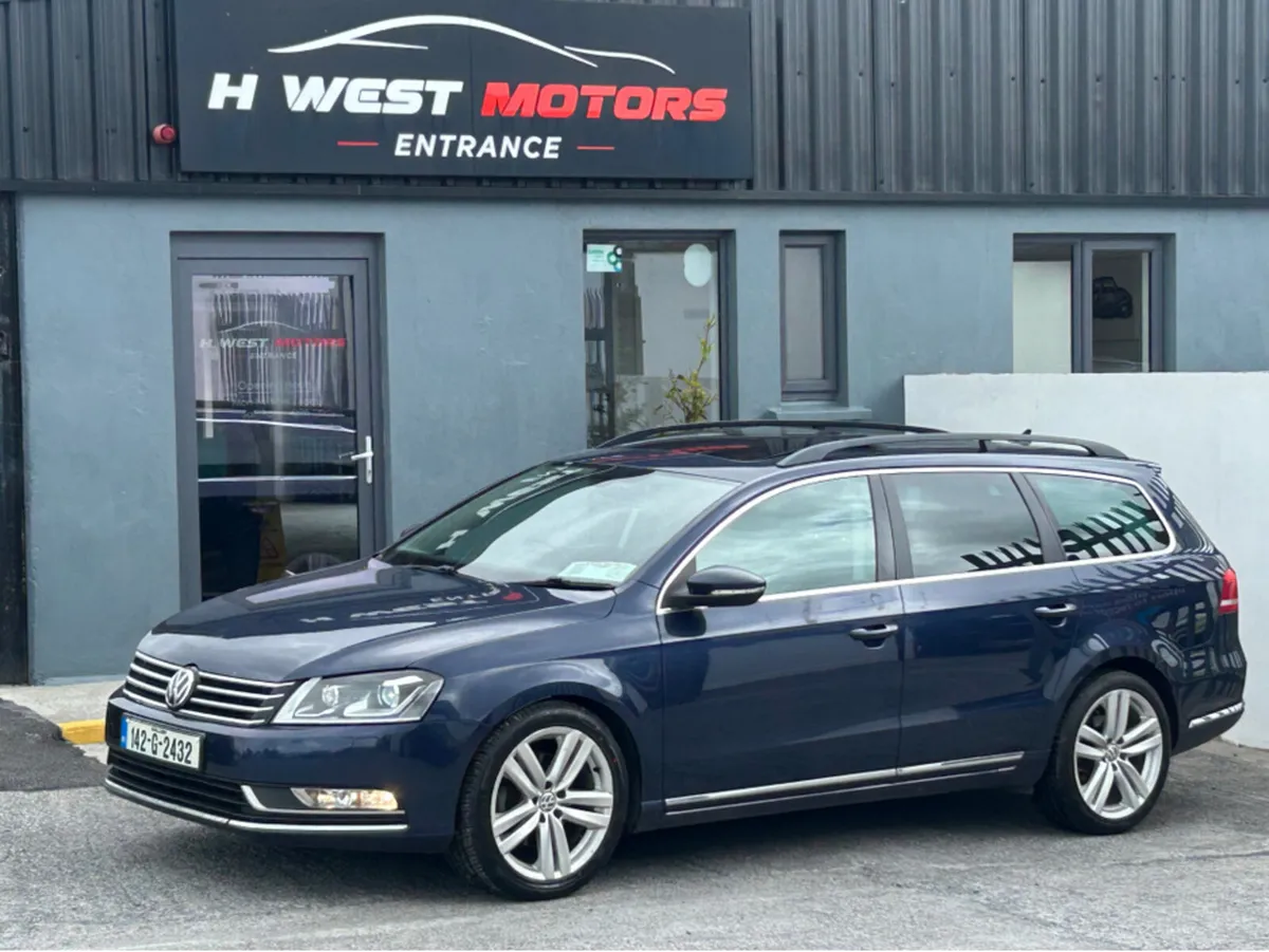 Volkswagen Passat 2.0 TDI EXECUTIVE STYLE BLUEMOTI - Image 1