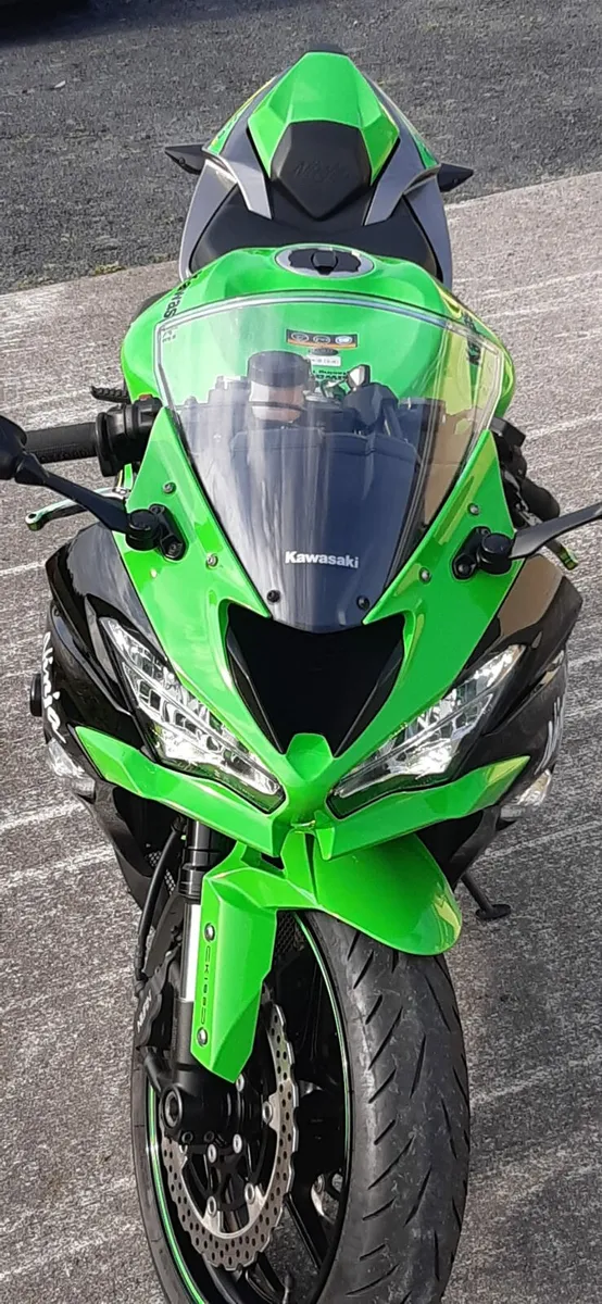 Kawasaki ZX636R - Image 1