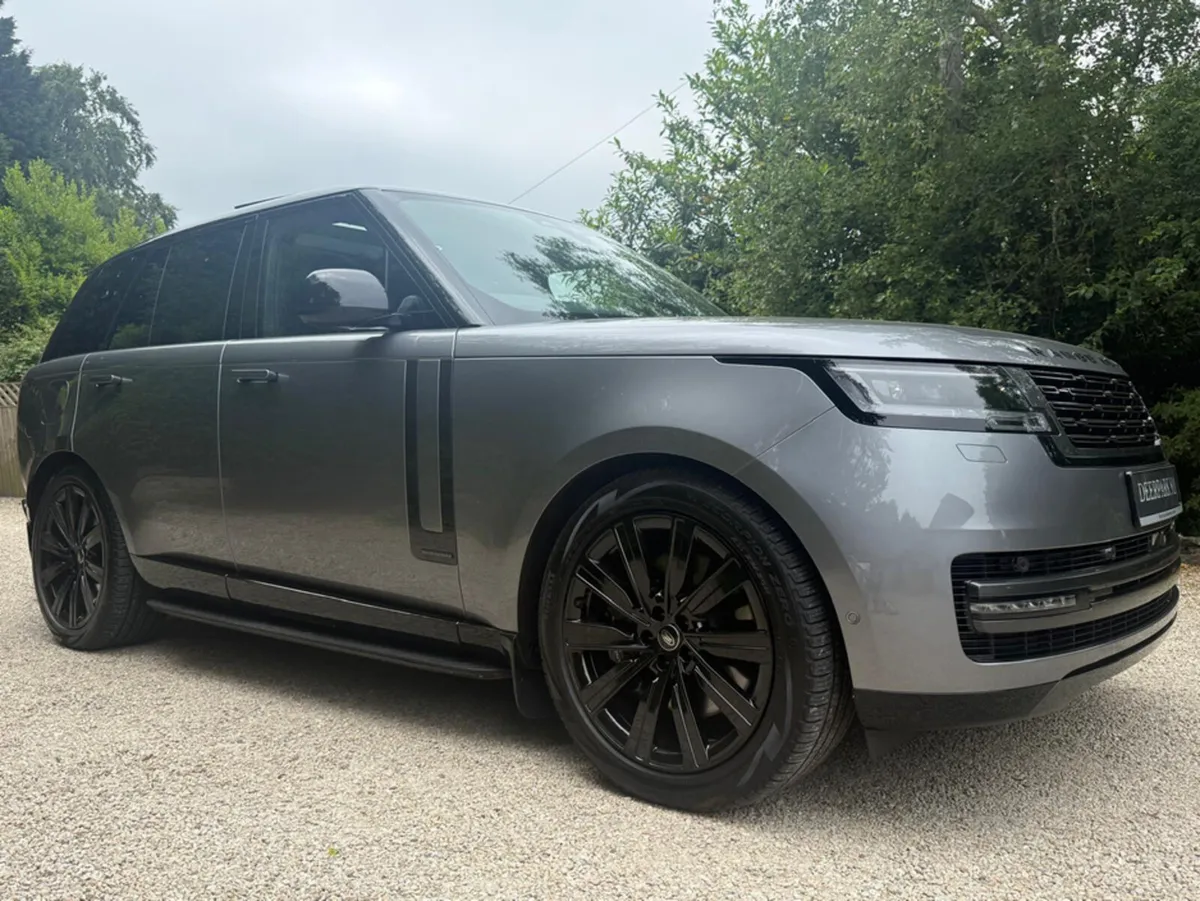 Land Rover Range Rover *Sale Agreed* P550E AUTOBIO - Image 1
