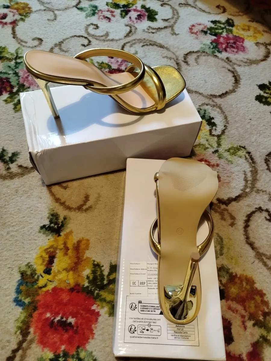 Sexy high heels for crossdresser - Image 3