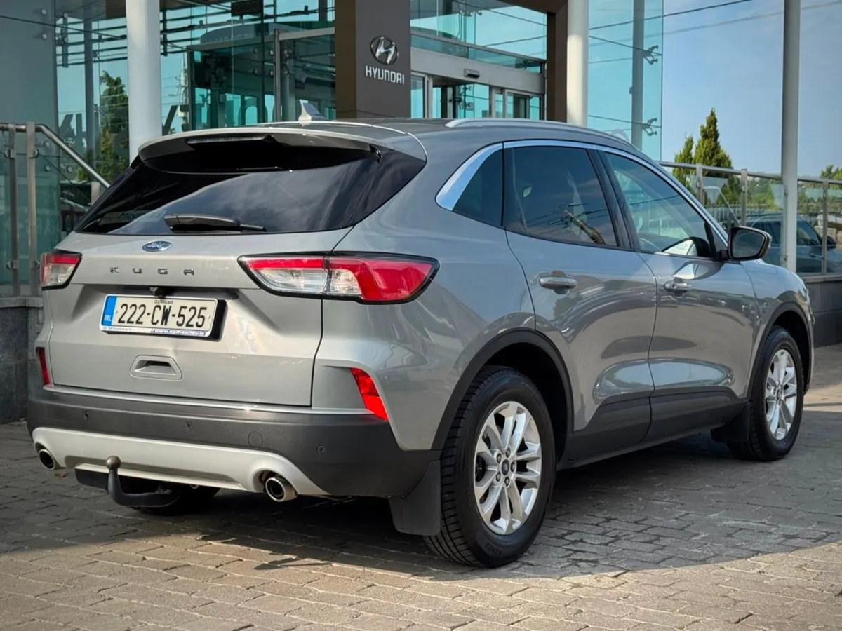 Ford Kuga 2.0 Ecoblue 190PS Titanium Auto AWD - Image 3