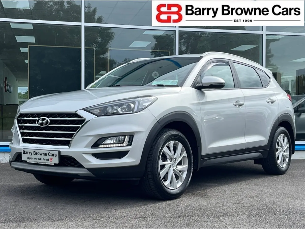 Hyundai Tucson EXECUTIVE 5DR - Image 2