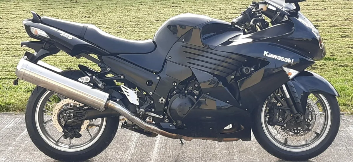Kawasaki ZZR1400 - Image 3