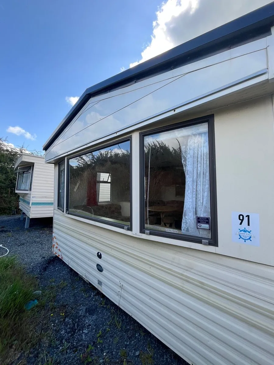 Mobile home - Image 1