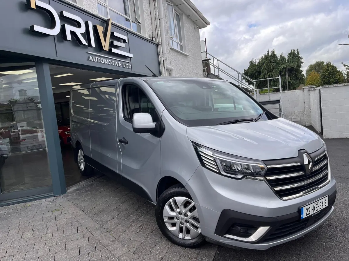 Renault Trafic 2022 2.0 130 SPORT - Image 3