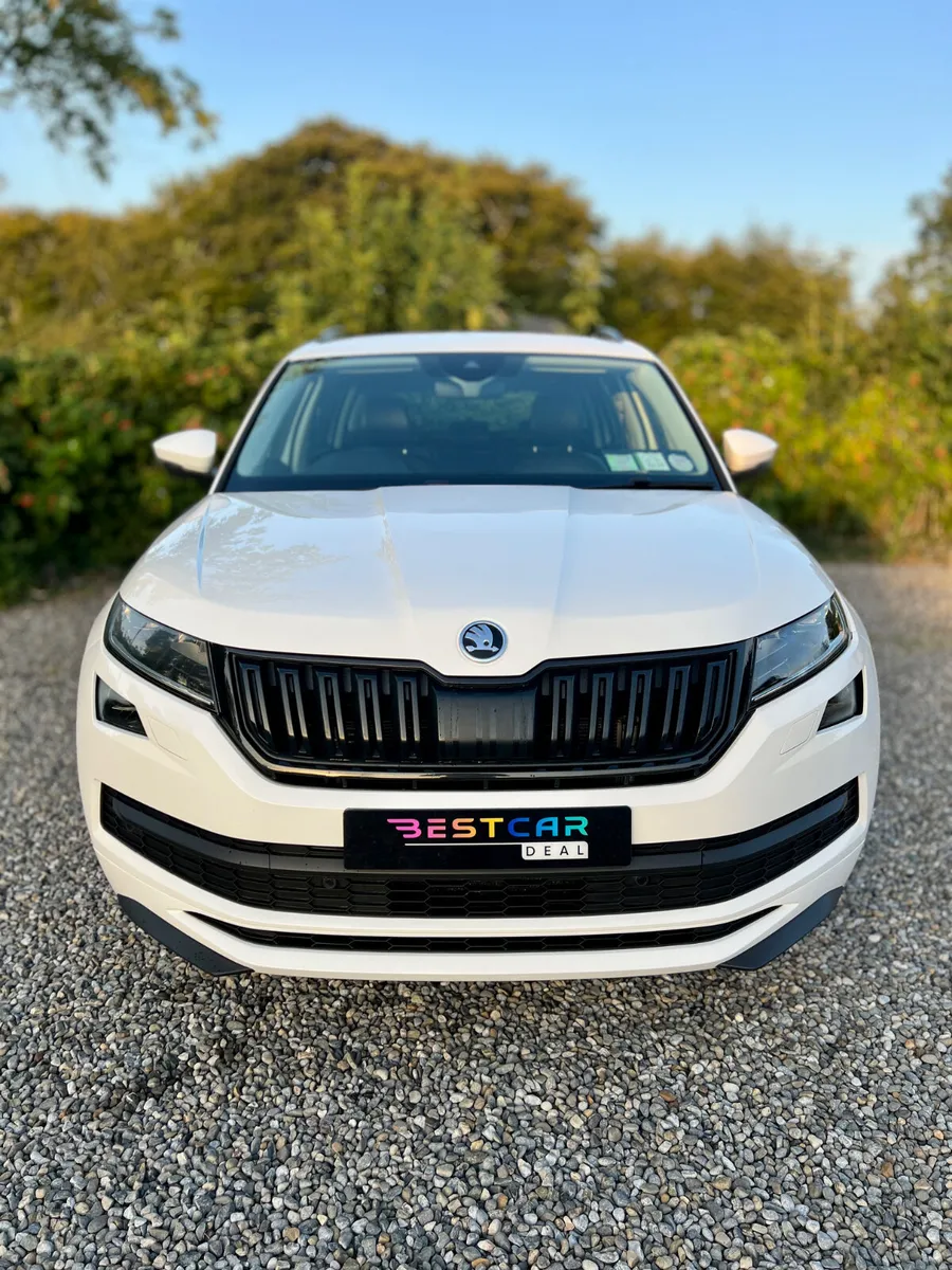 2017 Skoda Kodiaq  2.0TDI 190HP DSG 4X4 7 Seats - Image 3