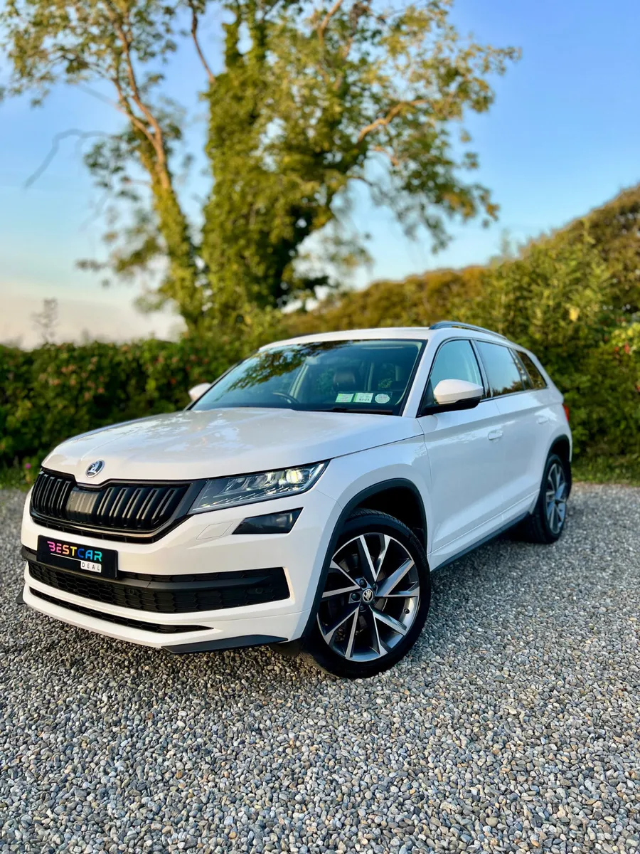 2017 Skoda Kodiaq  2.0TDI 190HP DSG 4X4 7 Seats - Image 4