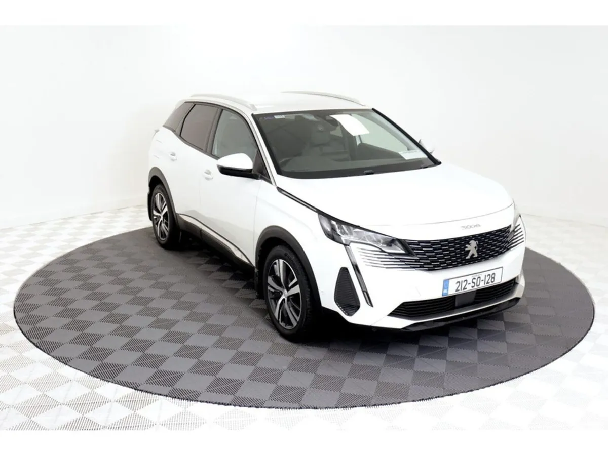 Peugeot 3008 Allure 1.5 Diesel 130HP - Image 1