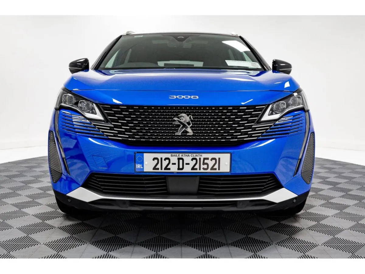 Peugeot 3008 GT 1.2 Petrol 130PS - Image 3