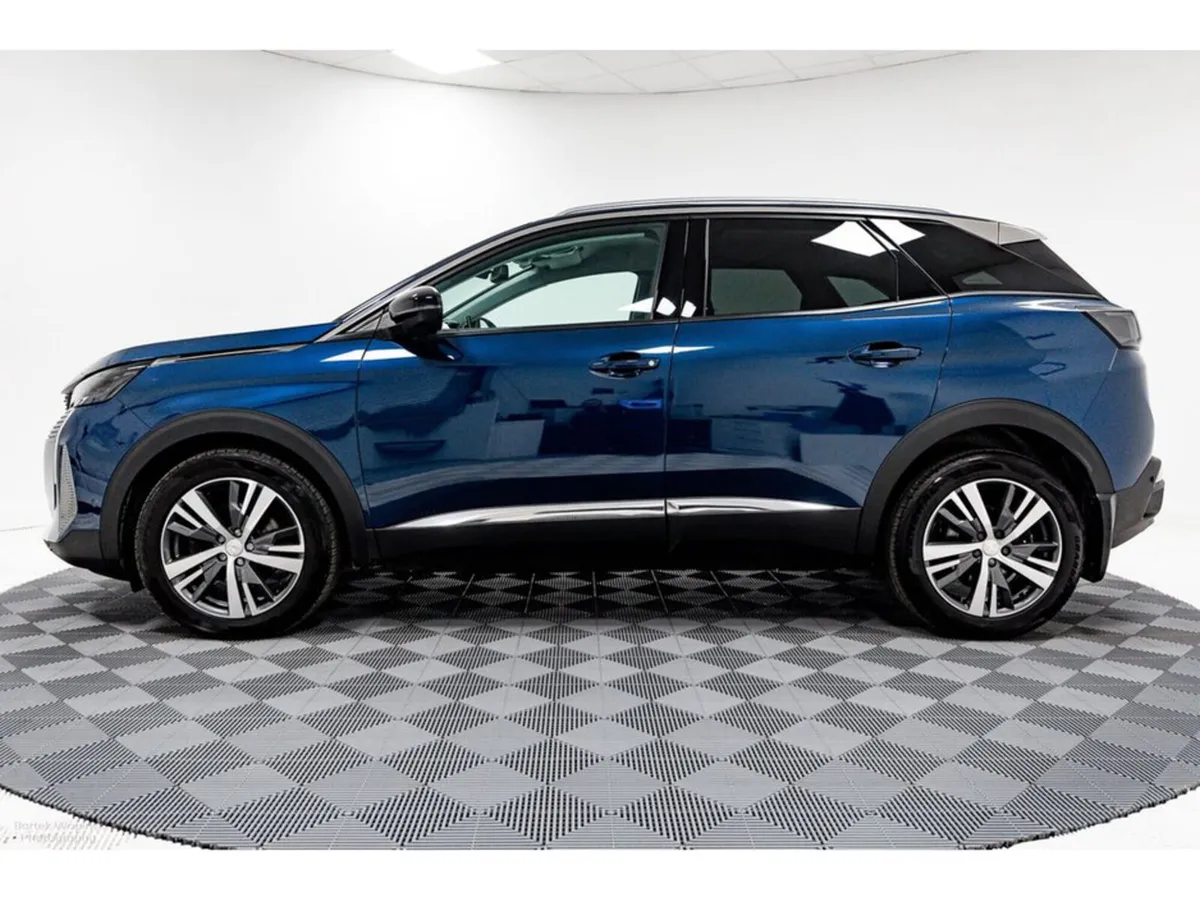 Peugeot 3008 * AUTOMATIC * Allure Spec 1.5 Diesel - Image 4
