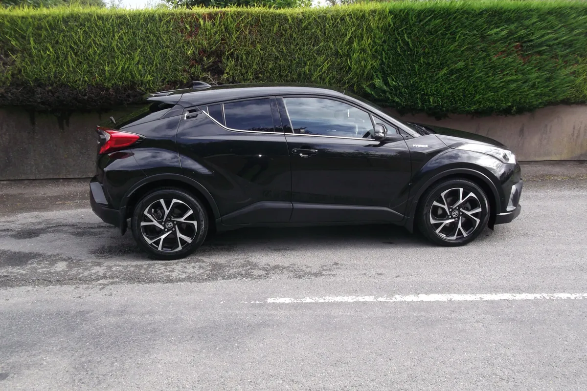 Toyota C-HR 2019 - Image 3