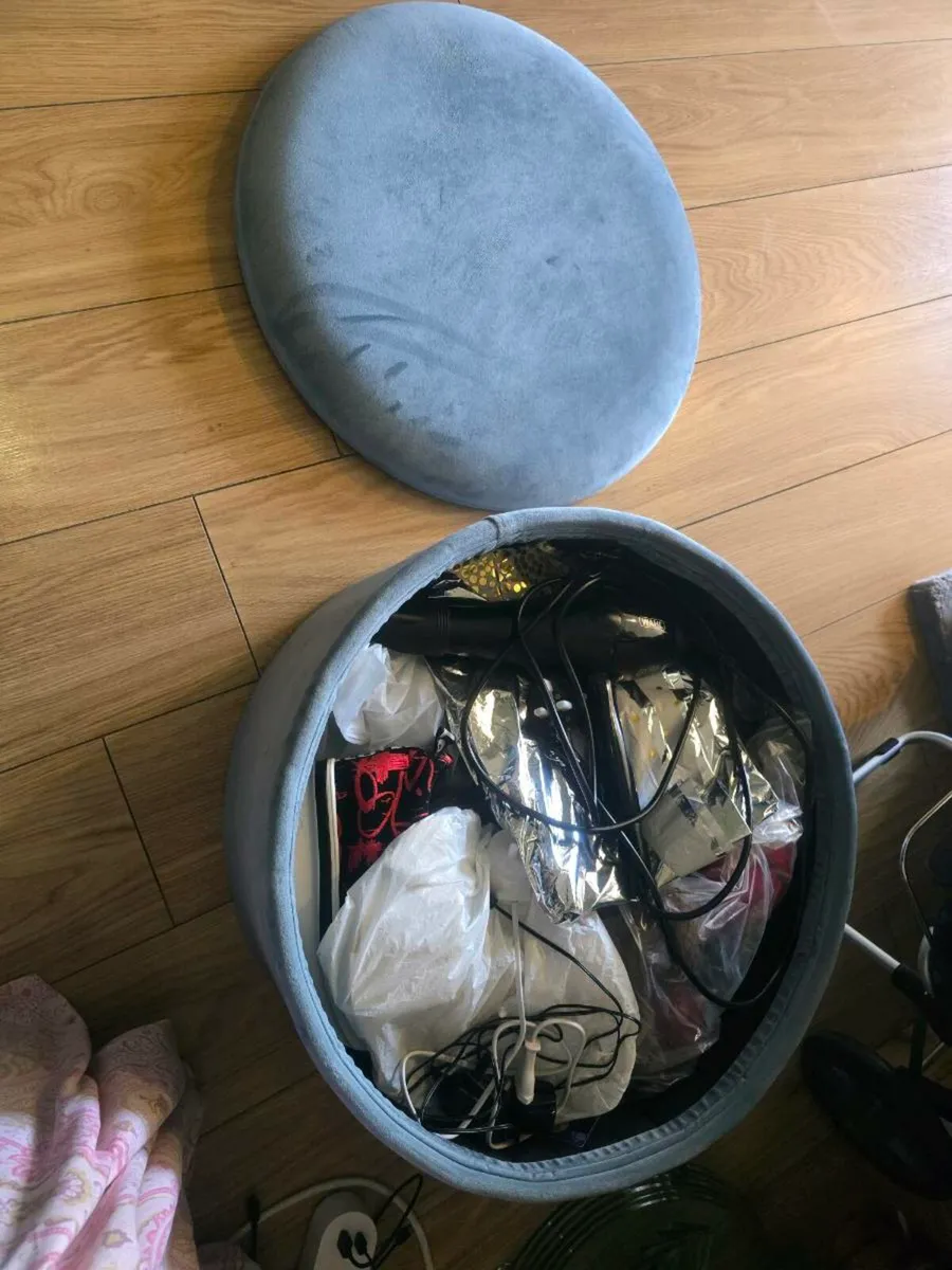 Foot stool - Image 1