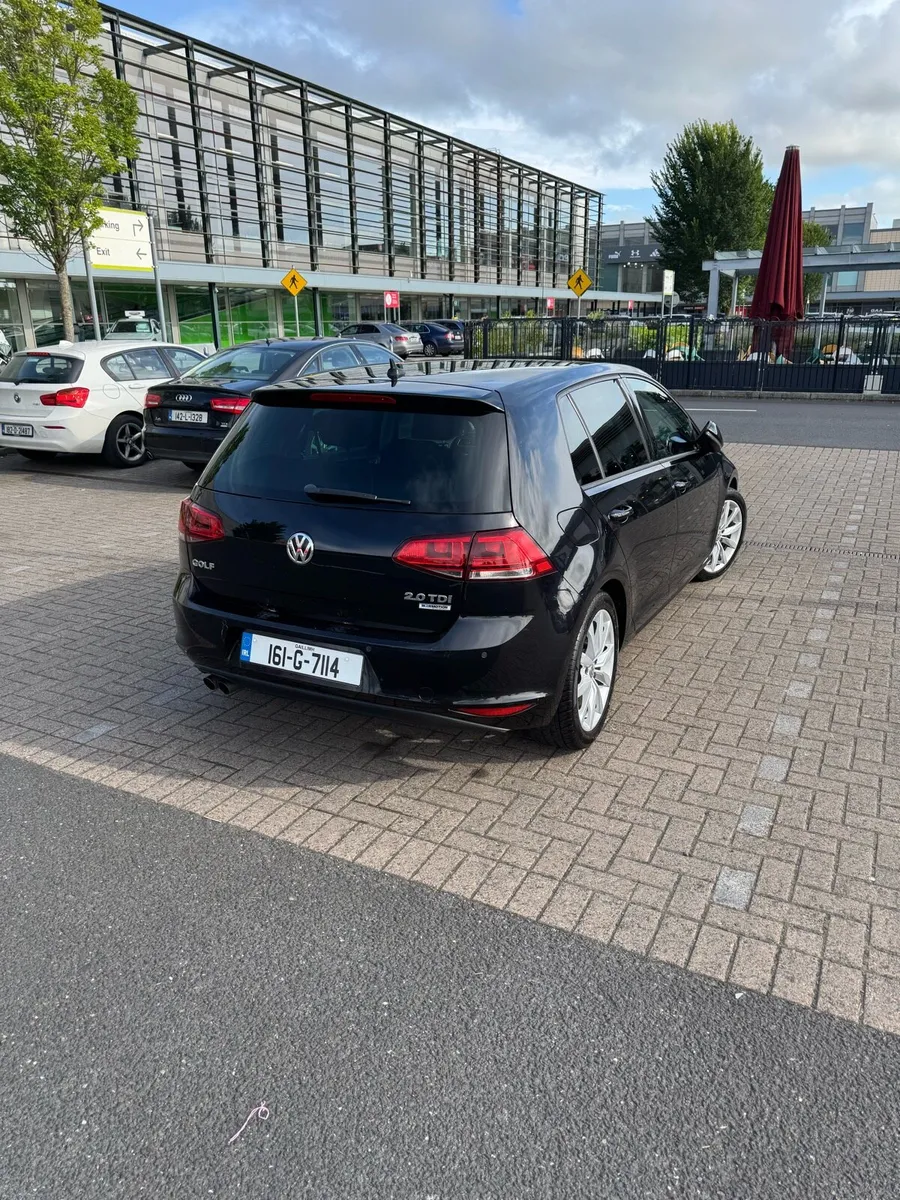 Car - Image 3