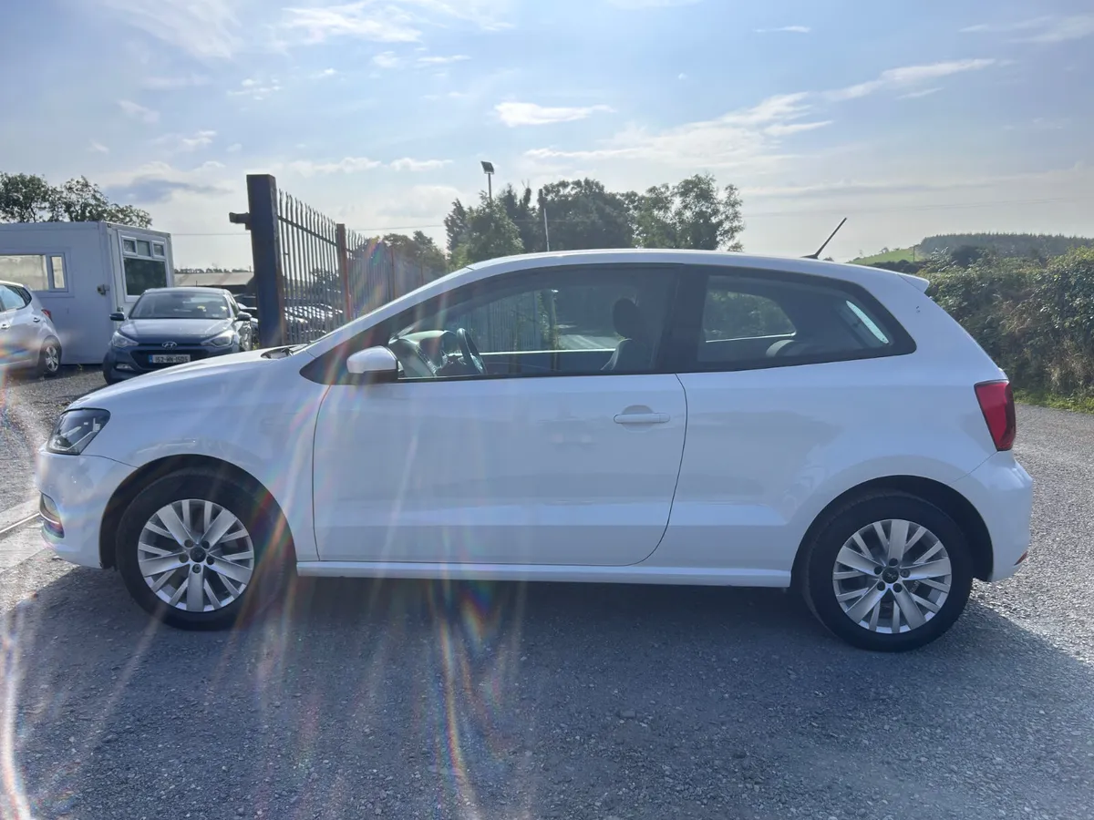 Volkswagen Polo 2014 1.0L petrol - Image 4