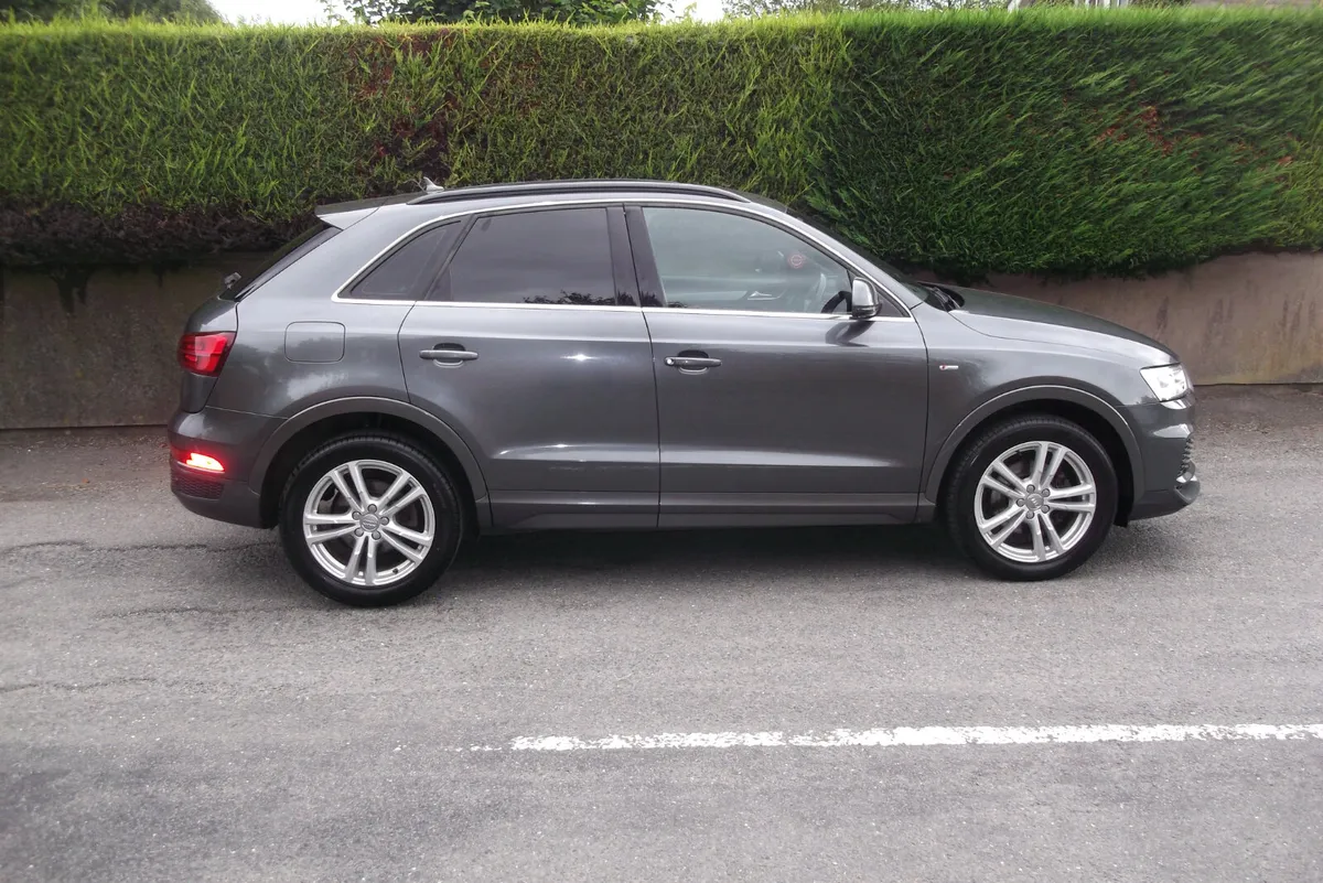 Audi Q3 2017 - Image 3