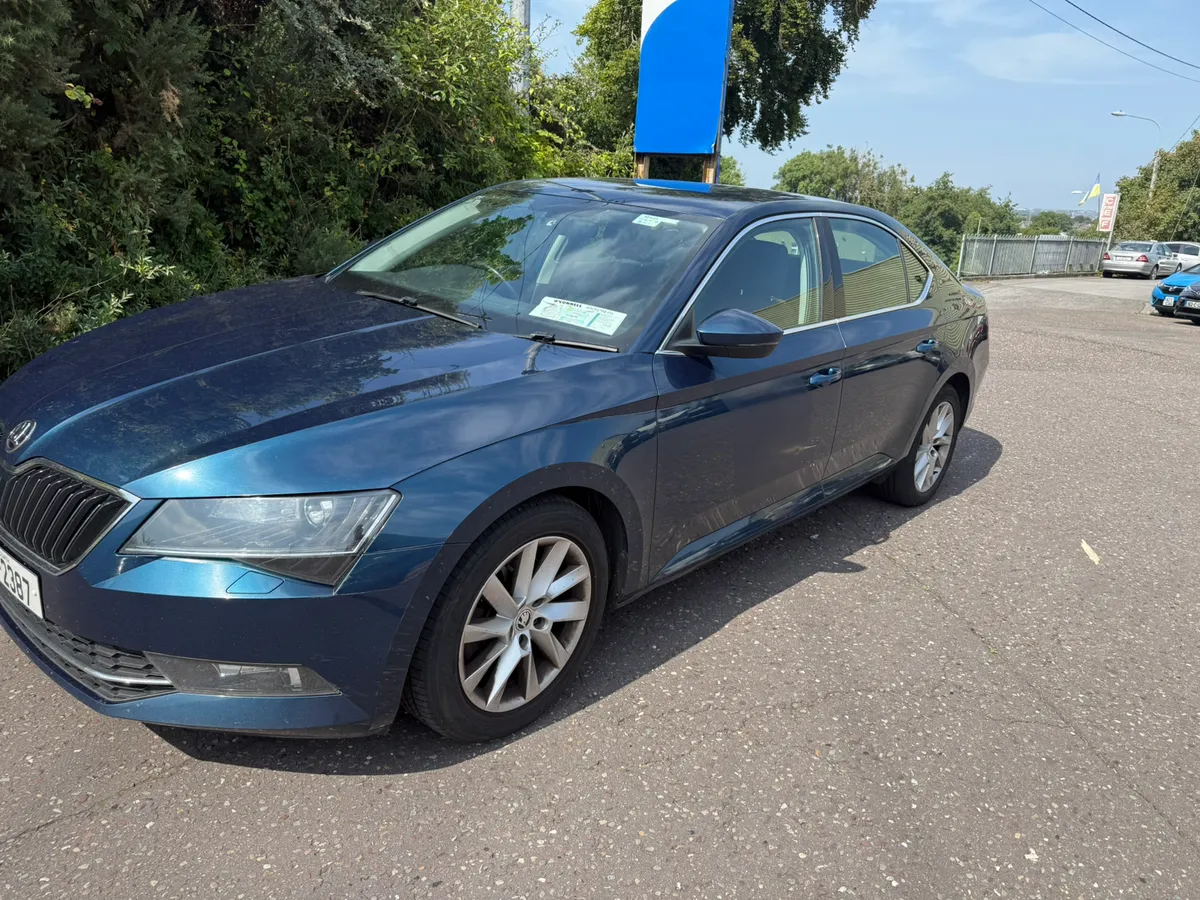 Skoda superb - Image 3