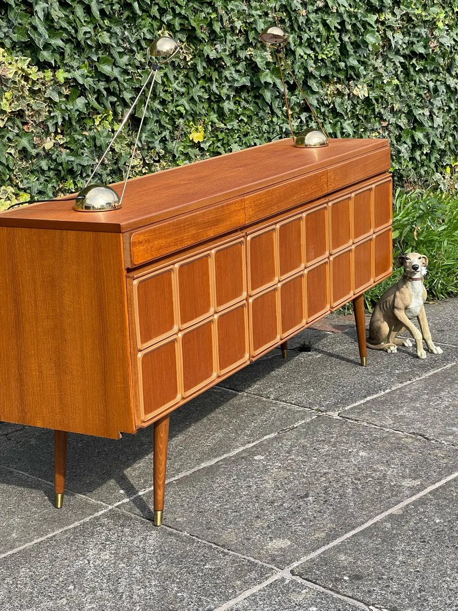 Mid century sideboard - Image 3