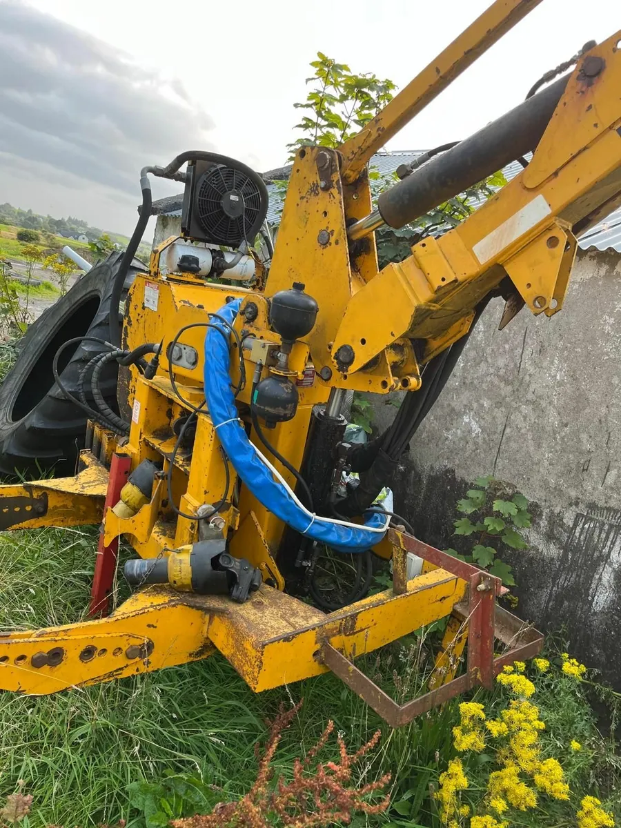 McConnel Hedgecutter - Image 4