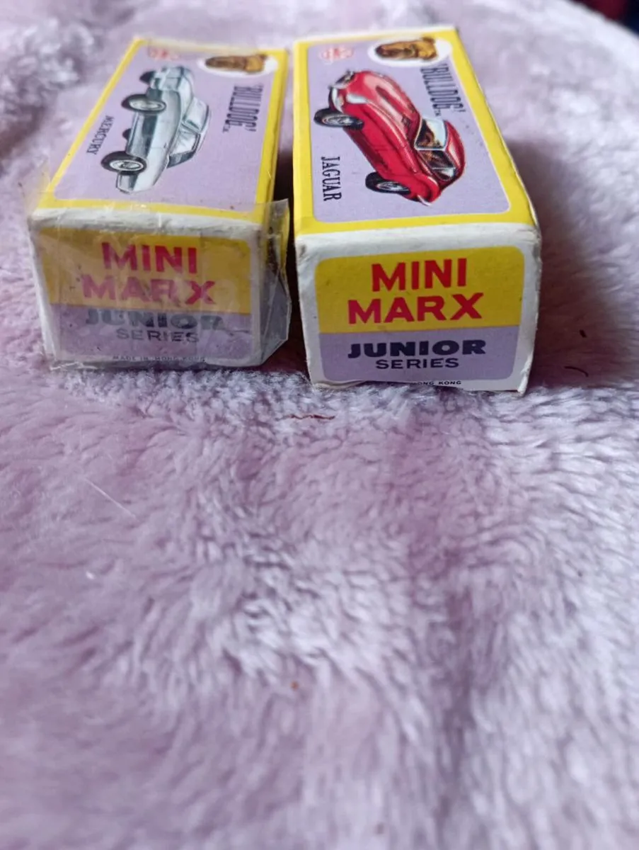 AMERICAN MINIATURE BULLDOG  DIE -CAST MODLES CARS. - Image 4
