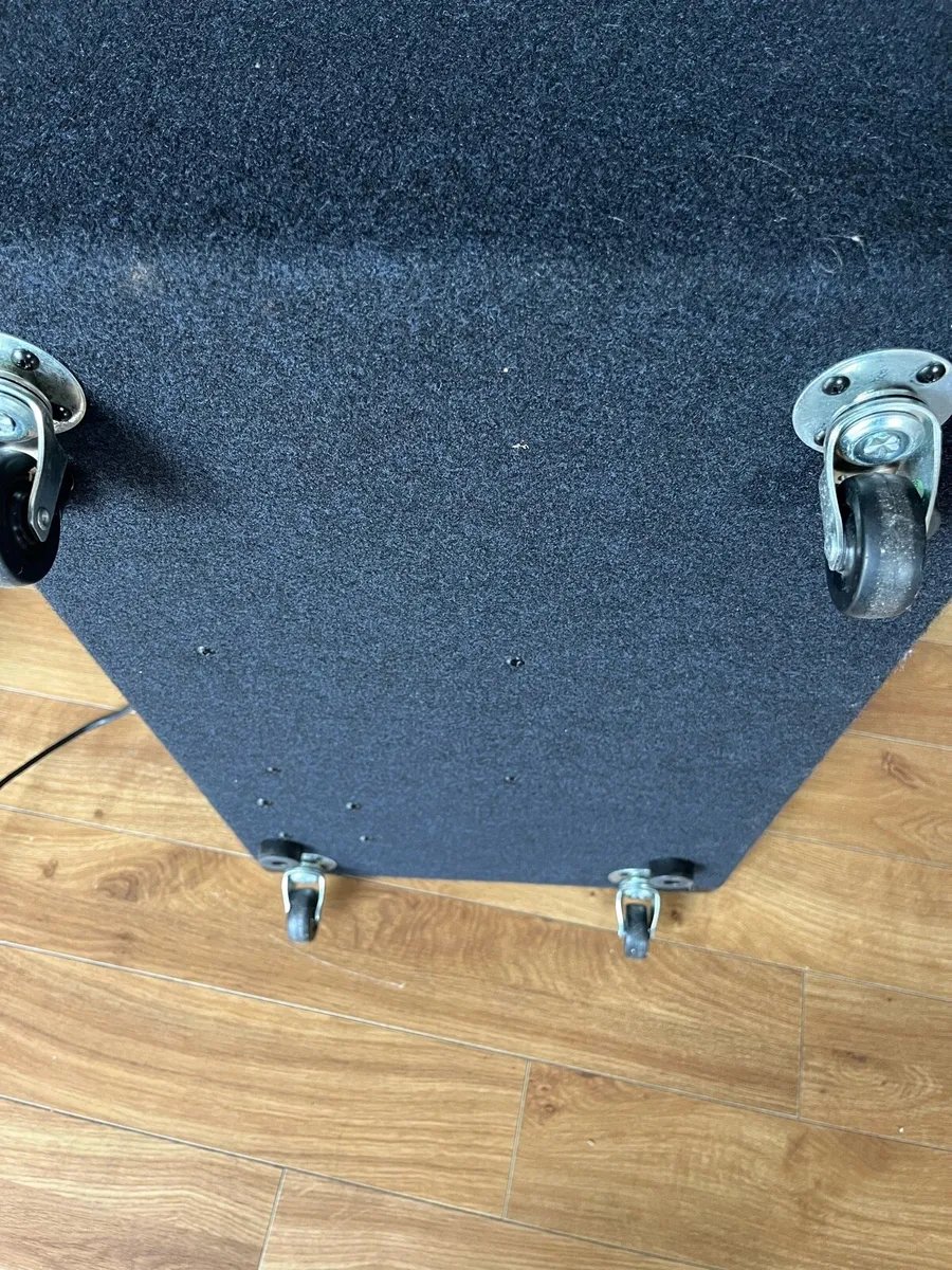 Amplifier - Image 4