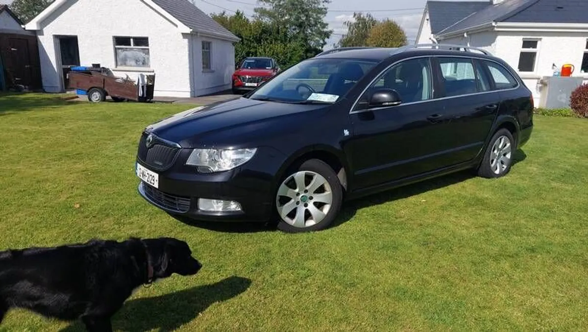 2012 Skoda Superb - Image 1