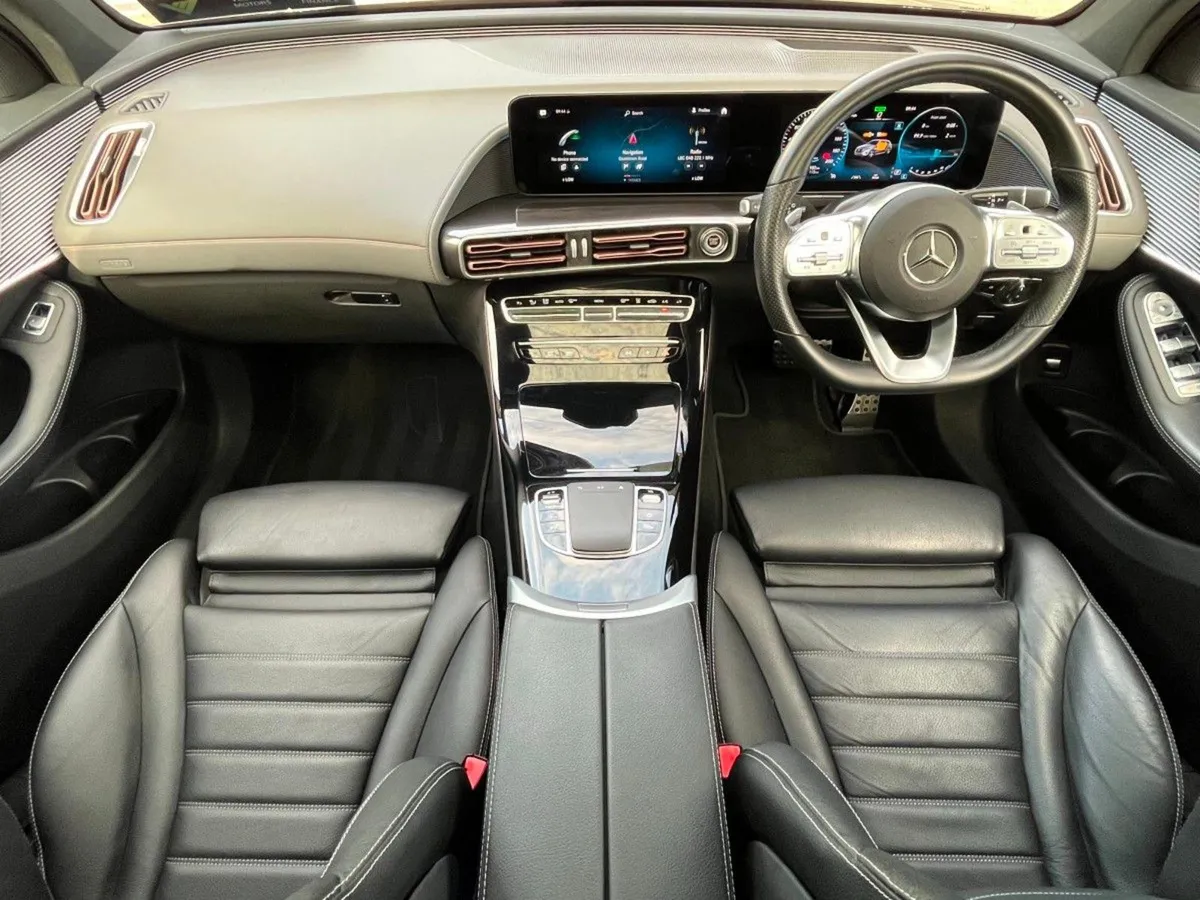 Mercedes-Benz EQC 400 AMG Line Premium Plus 4matic - Image 2