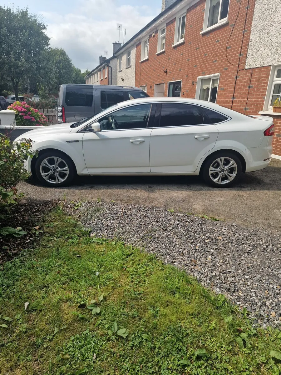 132 FORD MONDEO *1.6Tdci*TITANIUM* - Image 2