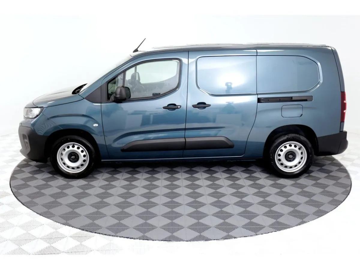 Peugeot Partner LWB *Reduced to Clear* Professiona - Image 4
