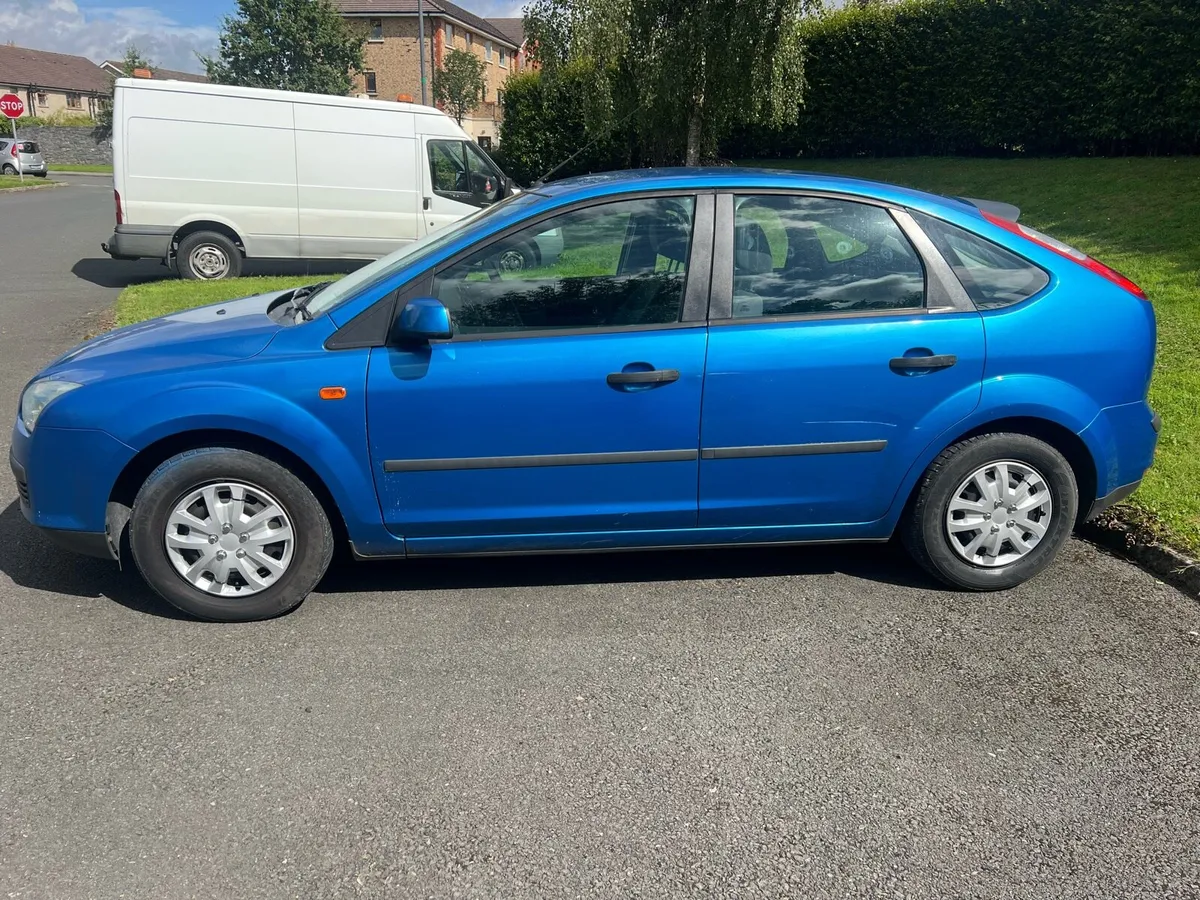 Ford focus 1.4 Petrol (TAX 11-25) (NCT 04/04/26) - Image 3