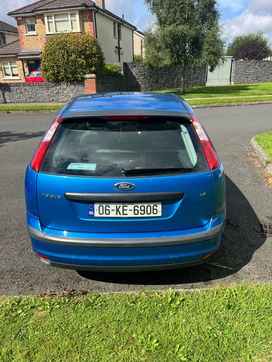 Ford focus 1.4 Petrol (TAX 11-25) (NCT 04/04/26) - Image 4