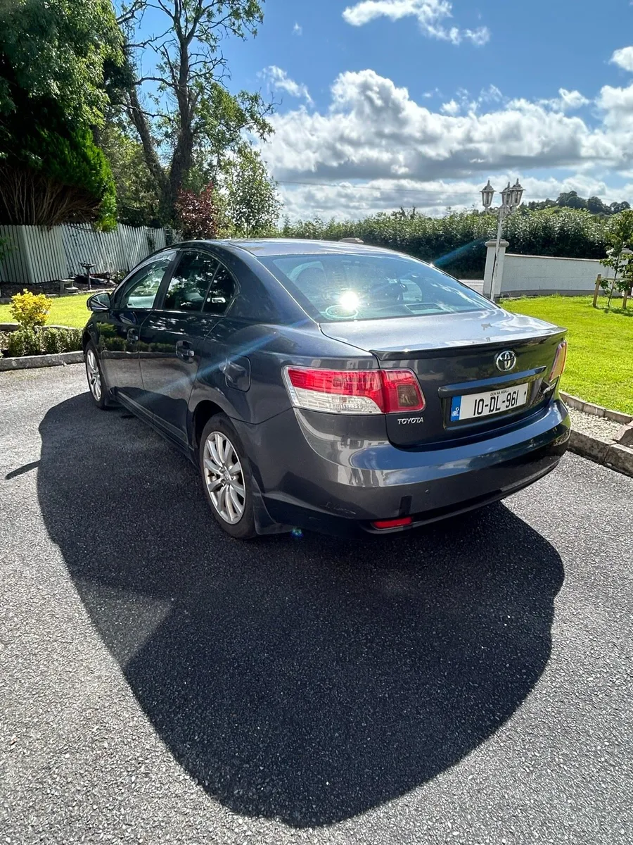 Toyota Avensis - Image 4