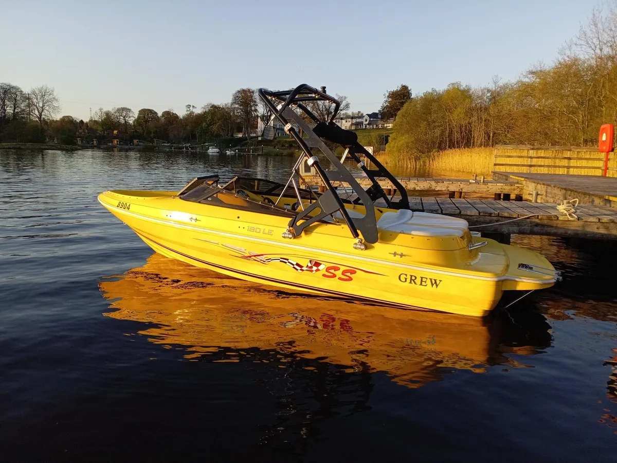 Grew speed boat - Image 1