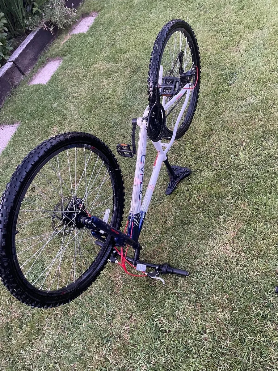 Mountain bike - Image 3