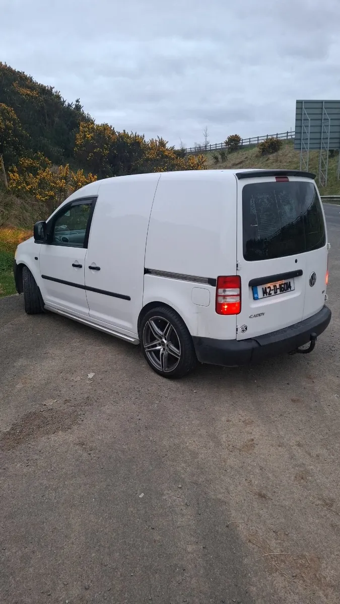 Volkswagen Caddy 2014 - Image 1