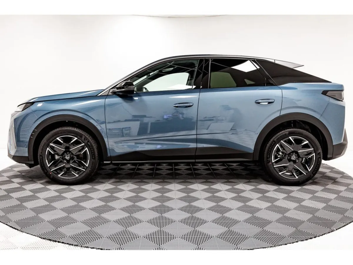 Peugeot 3008 Allure HYBRID Auto 145HP - Protection - Image 4