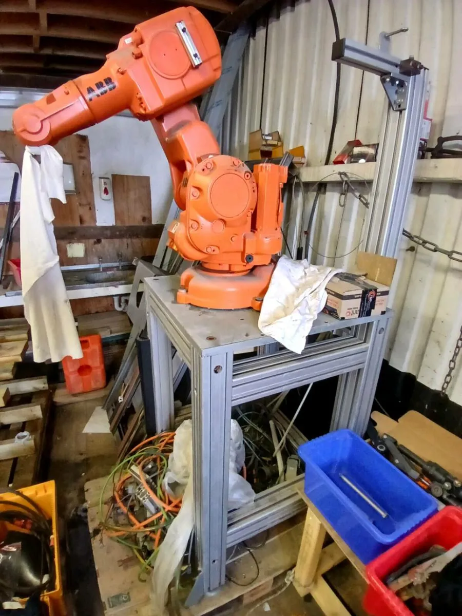 ABB robot arm - Image 1