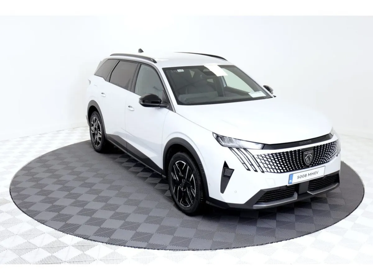 Peugeot 5008 Allure HYBRID Auto 145HP - Protection - Image 1