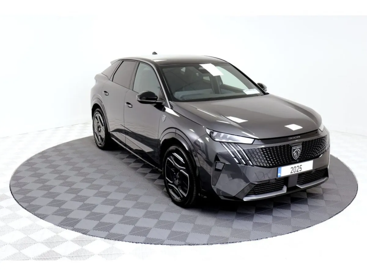 Peugeot 3008 E-GT 73kWh 210HP - Image 1
