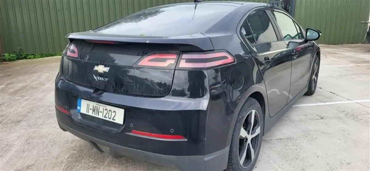 Chevrolet Volt 2011 - Image 2