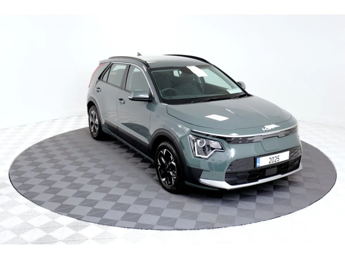 Kia Niro Niro 2 64.8kWh Auto 200HP - Image 1