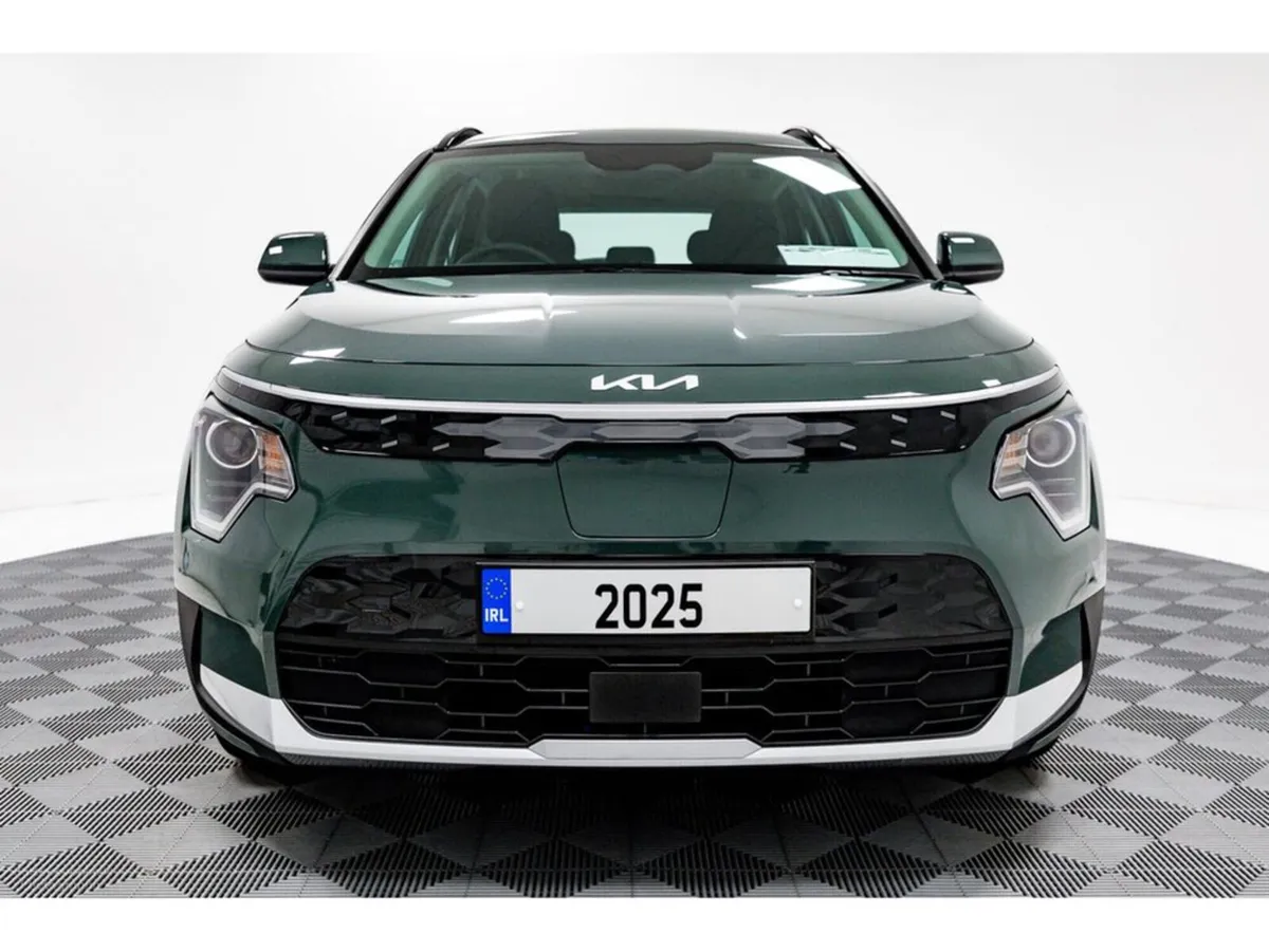 Kia Niro Niro 2 64.8kWh Auto 200HP - Image 3