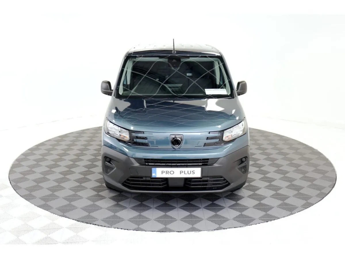 Peugeot Partner *Reduced to Clear* Professional Pl - Image 3